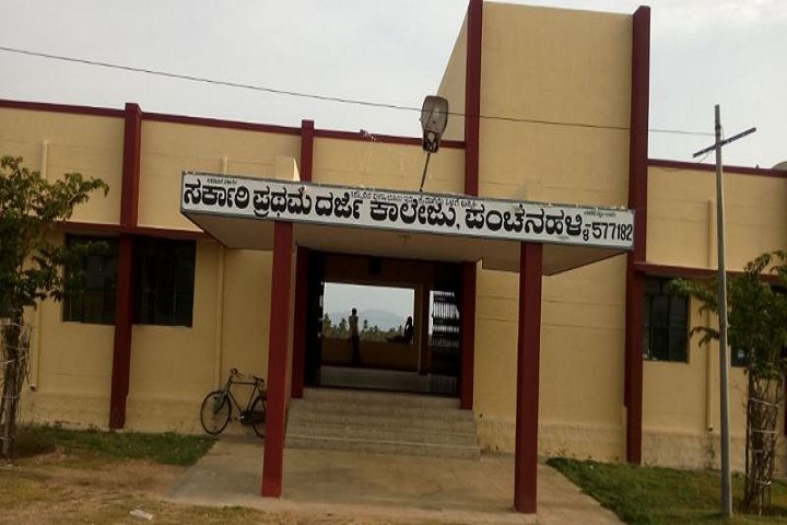 https://cache.careers360.mobi/media/colleges/social-media/media-gallery/16814/2019/2/25/Campus View Of Government First Grade College Panchanahalli_Campus-View.jpg